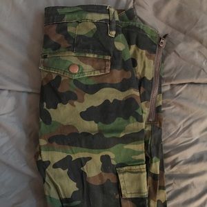 Camo skinny jeans forever 21